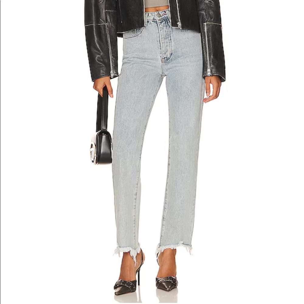 Superdown Marilyn Denim in Light Blue Wash
